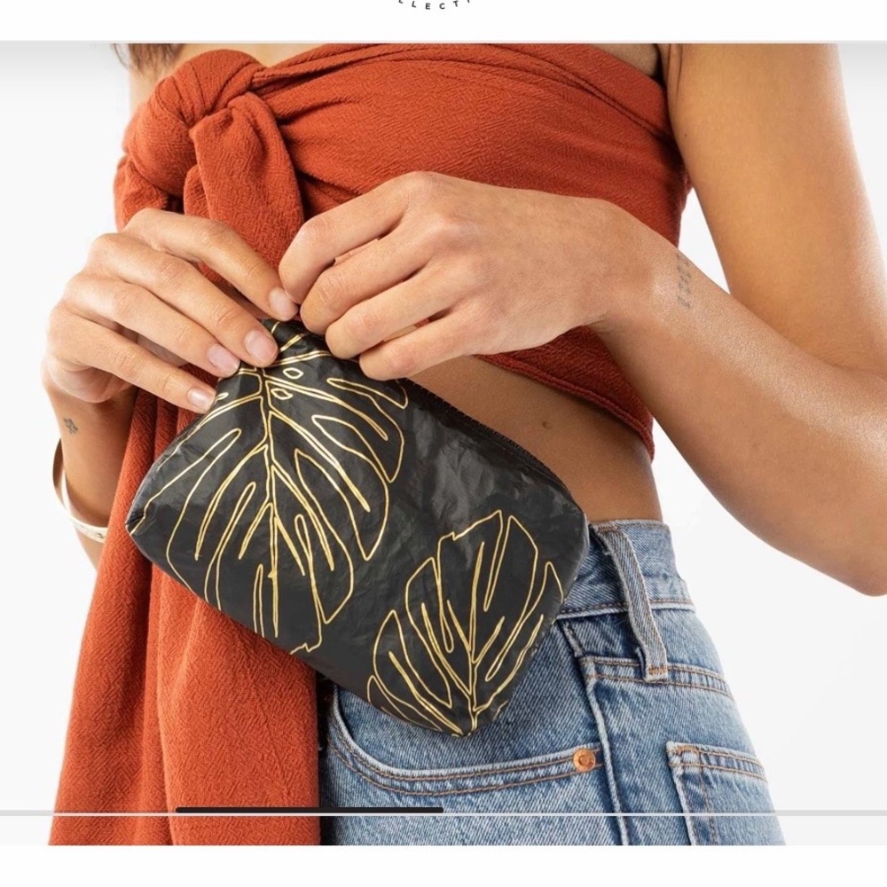 New in Bag - ALOHA Collection Mini Pouch - Lanai